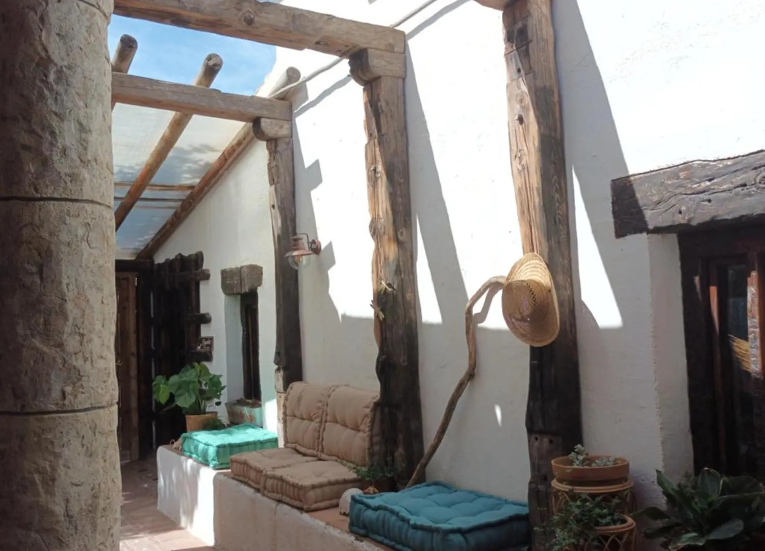 Guesthouse Un Poco Mas Canillas de Aceituno